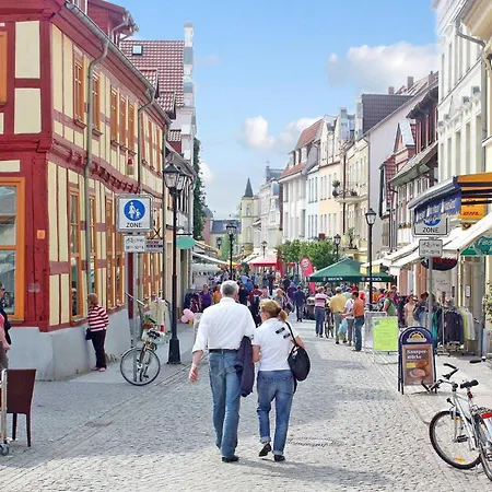 Waren Mueritz Nyaraló Warenshof